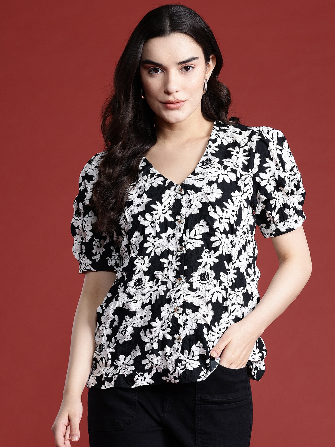 

all about you Floral Print Puff Sleeves Top, Black