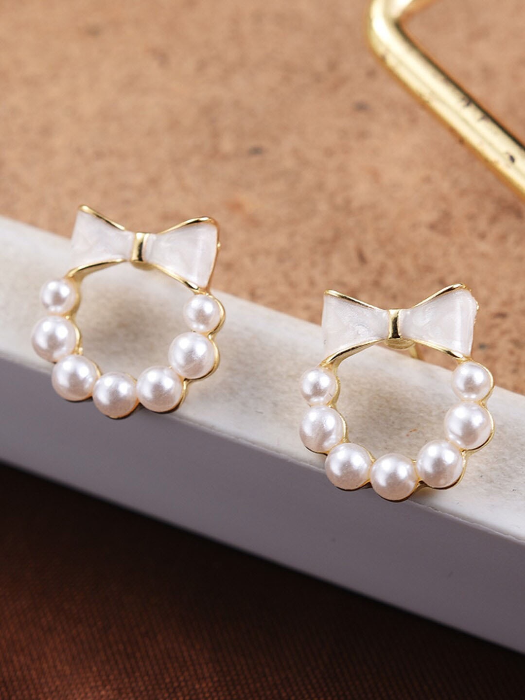 VAGHBHATT Gold-Plated Bow & Faux Pearl Stud Earrings