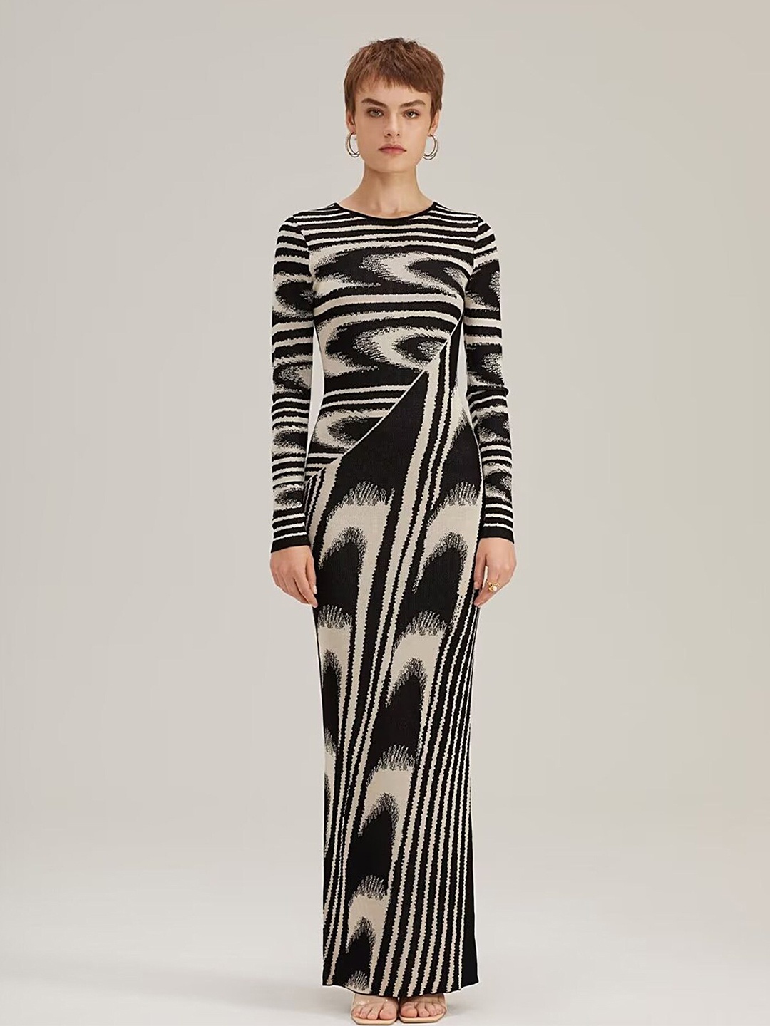 

LULU & SKY Abstract Self Design Sheath Maxi Dress, Black