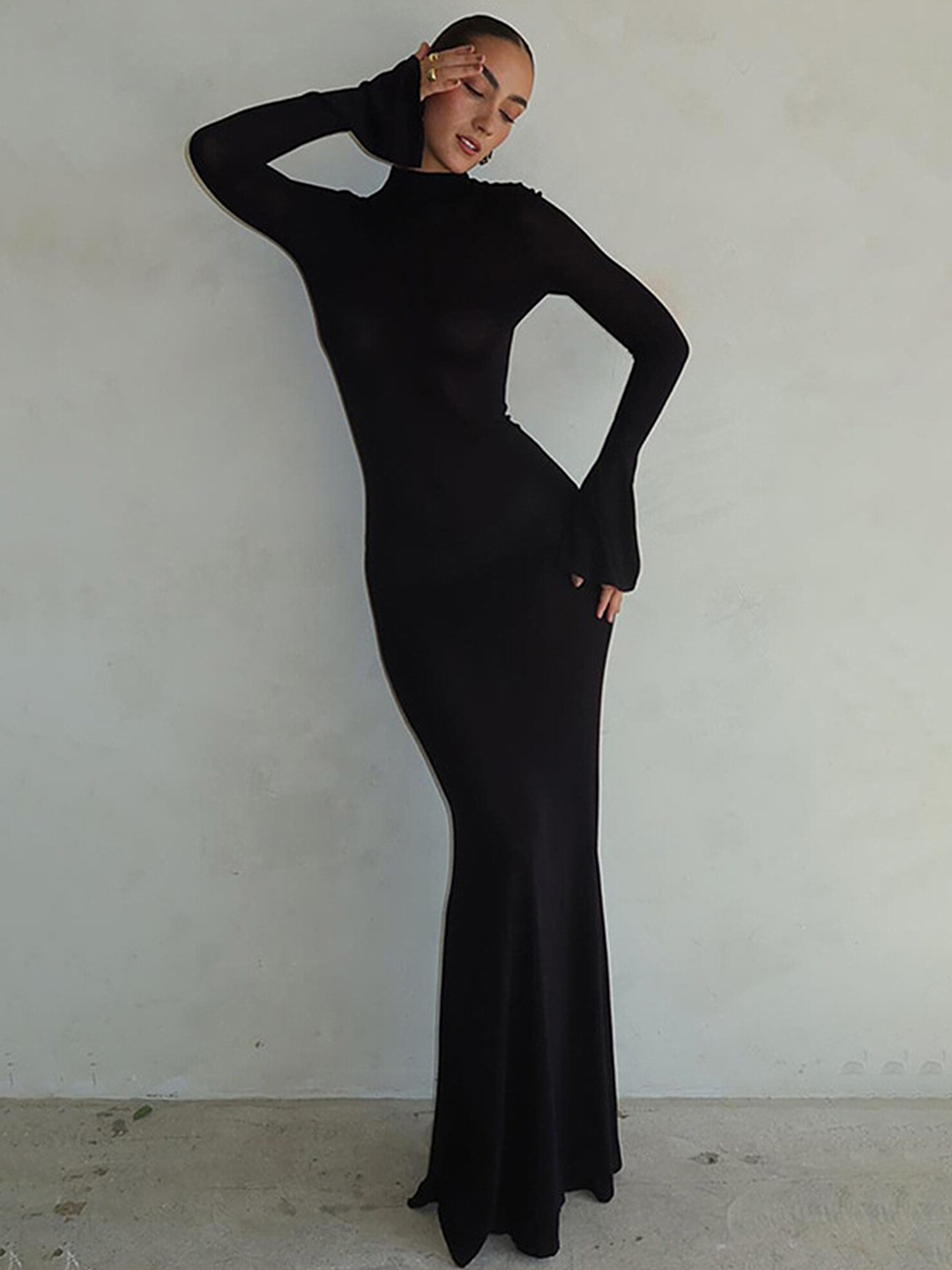 

LULU & SKY Black Dress