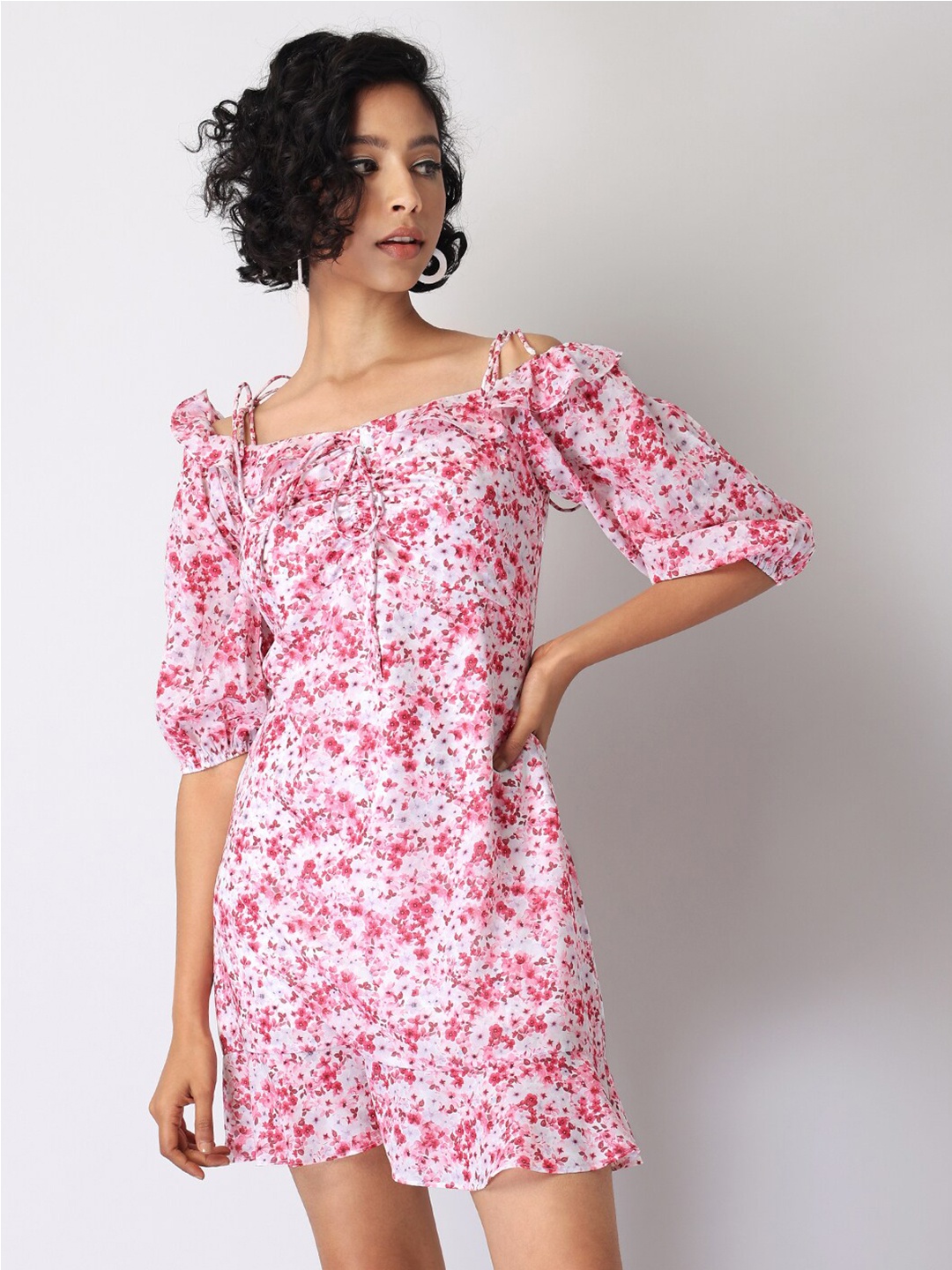 

FabAlley Floral Printed Shoulder Straps Puff Sleeves Ruched A-Line Dress, White