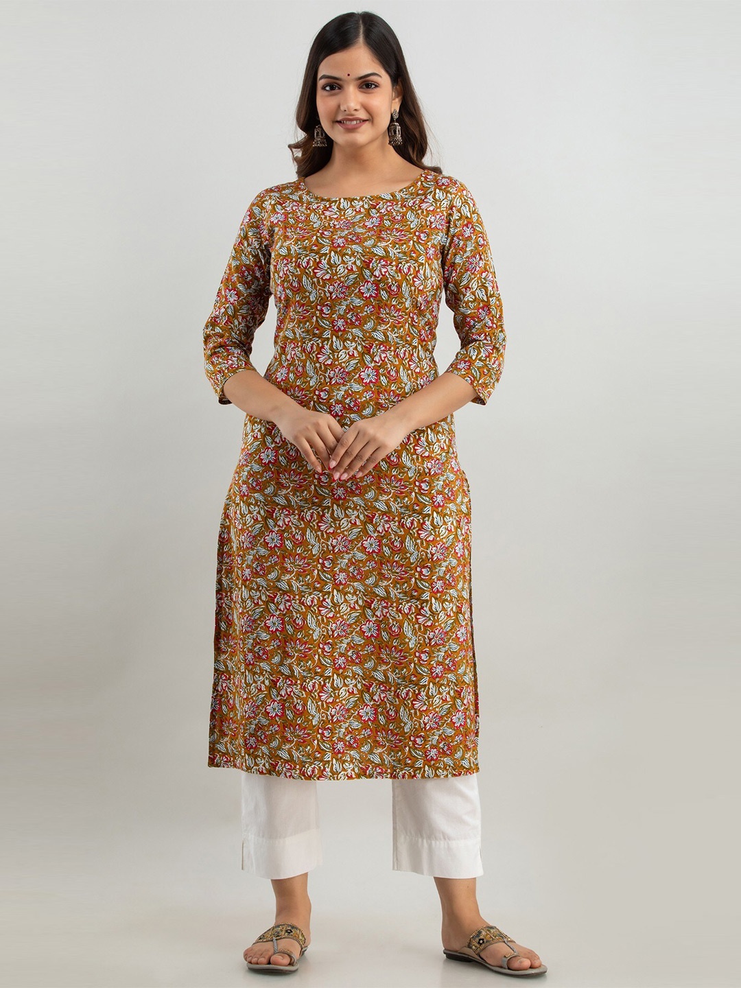 

SHOOLIN Floral Printed Straight Kurta, Brown