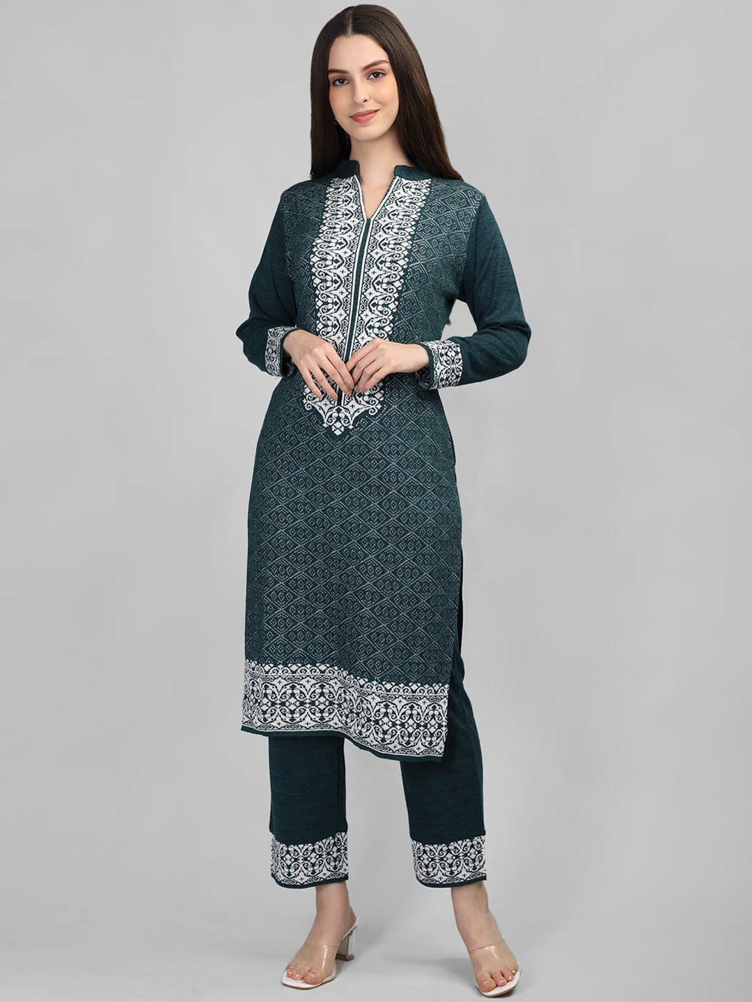 

MIKHAD Ethnic Motifs Printed Mandarin Collar Kurta with Trousers, Teal