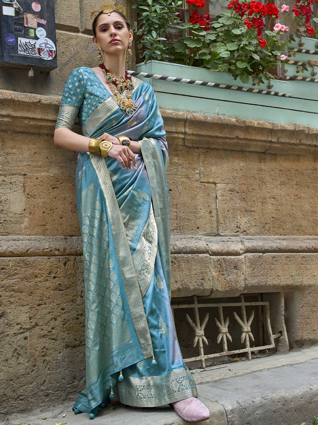 

Mitera Blue Ethnic Motifs Woven Design Banarasi Saree