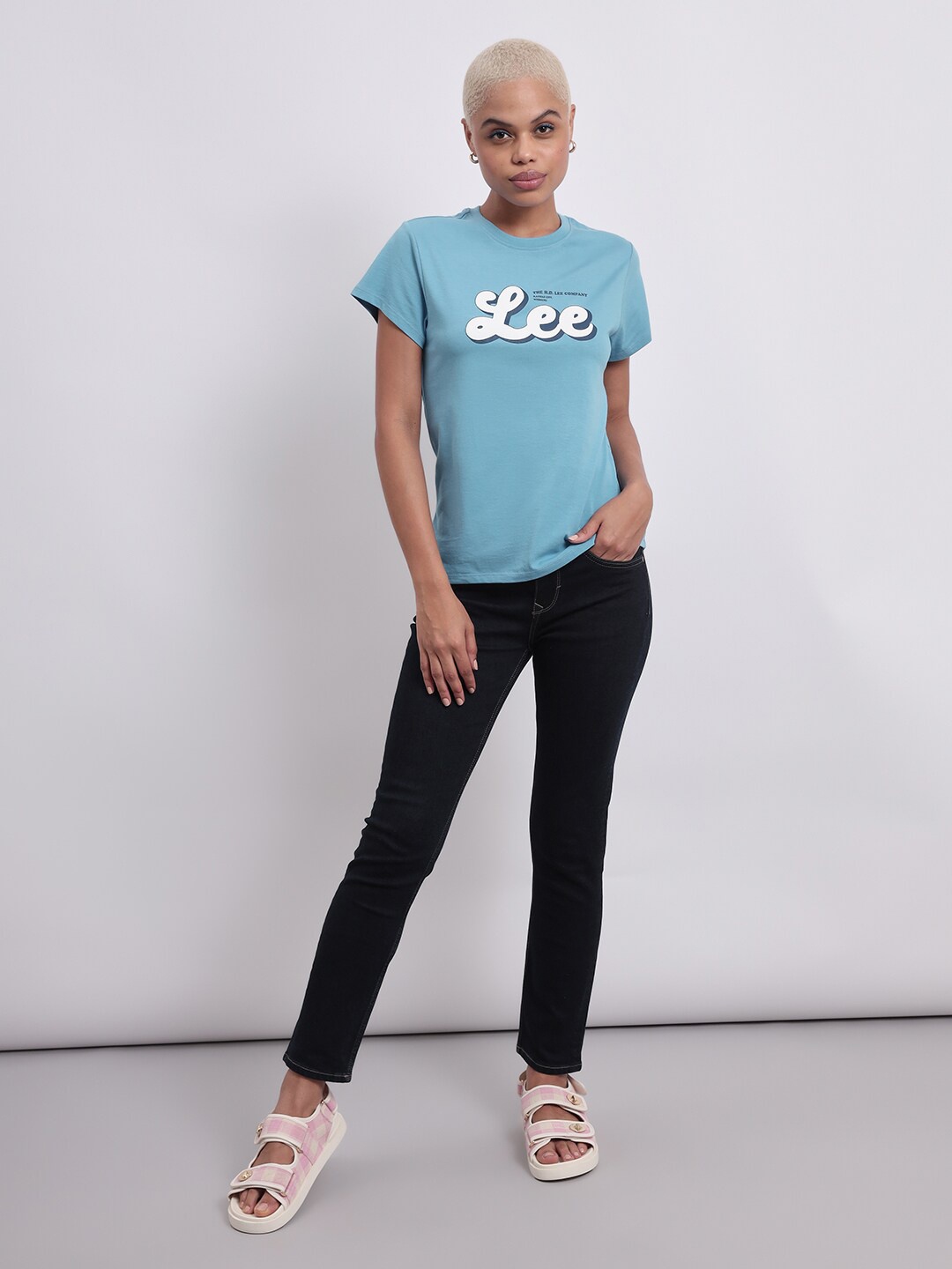 

Lee Typography Printed Slim Fit Cotton T-shirt, Blue