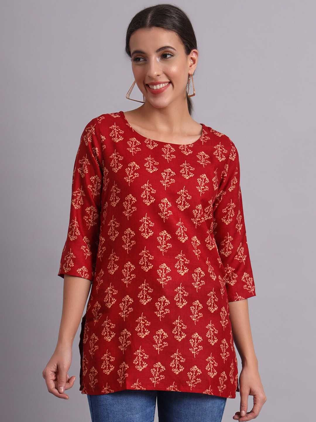 

BAESD Floral Printed Straight Kurti, Maroon