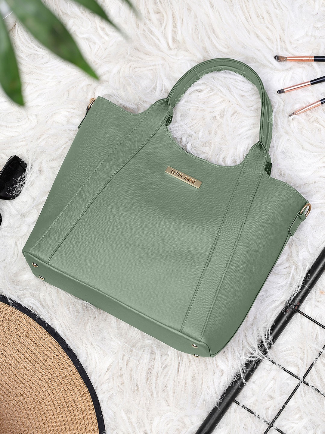 

LEGAL BRIBE Textured Structured Shoulder Bag, Green