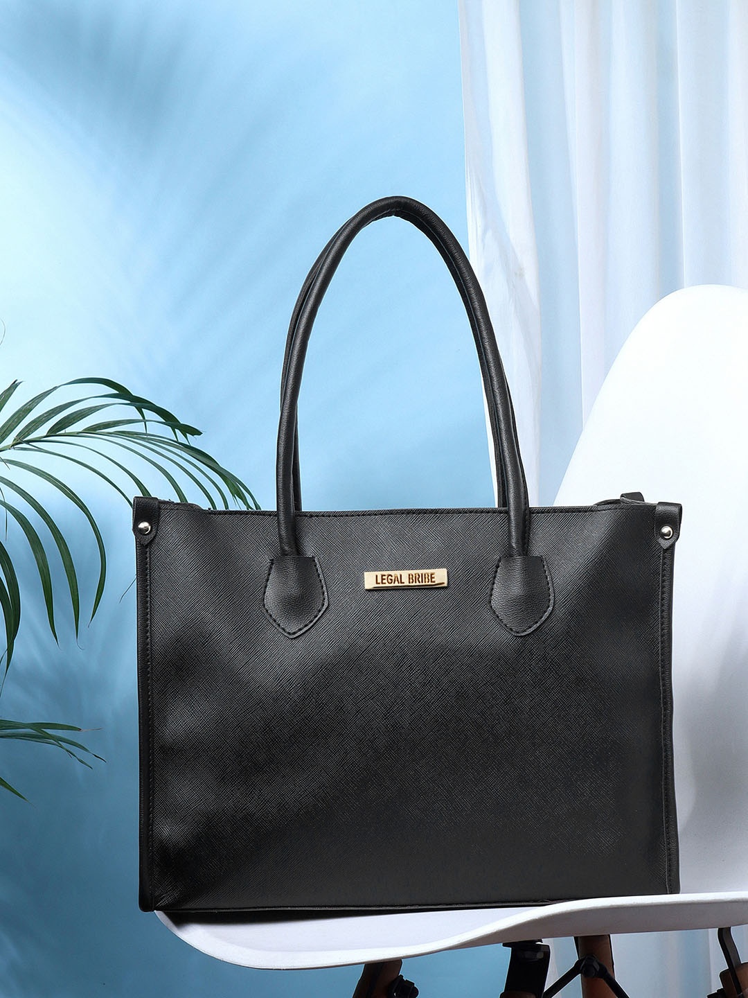 

LEGAL BRIBE Textured Oversized Shoulder Bag, Black
