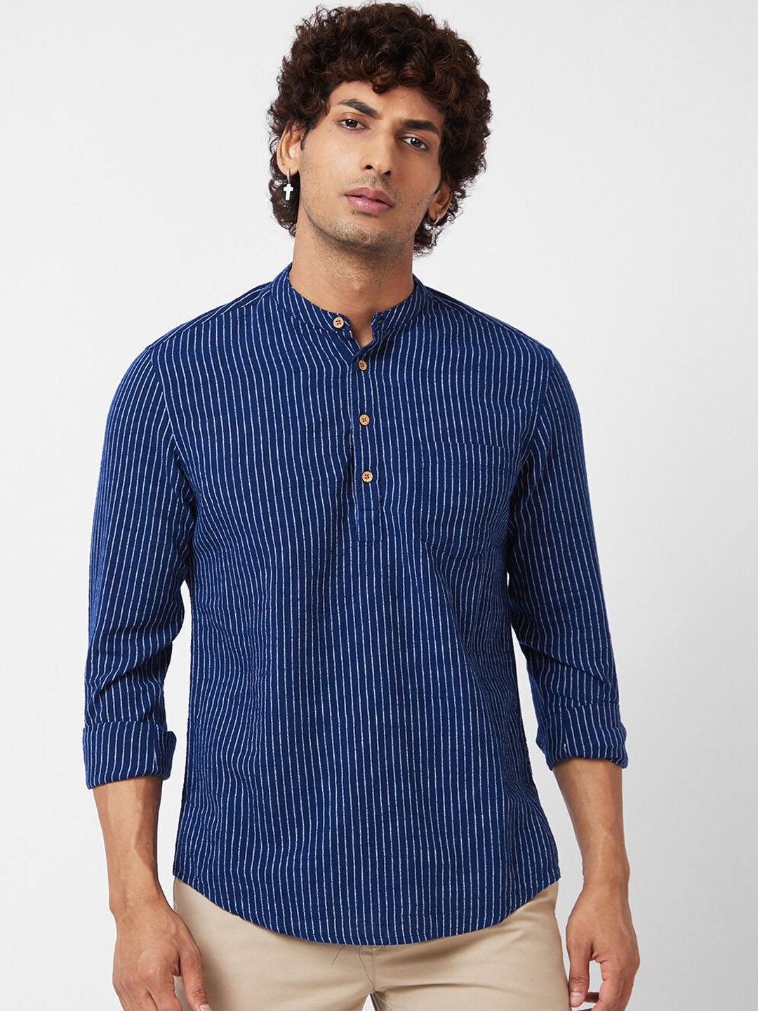 

VASTRADO Striped Cotton Straight Kurta, Navy blue