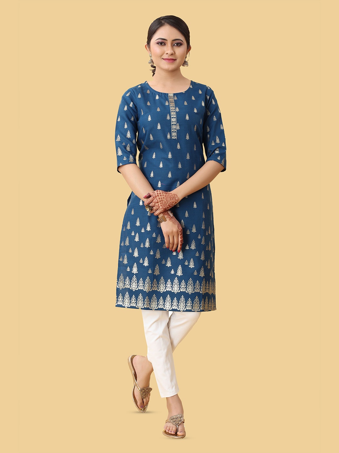 

BAESD Ethnic Motifs Foil Printed Straight Kurta, Teal