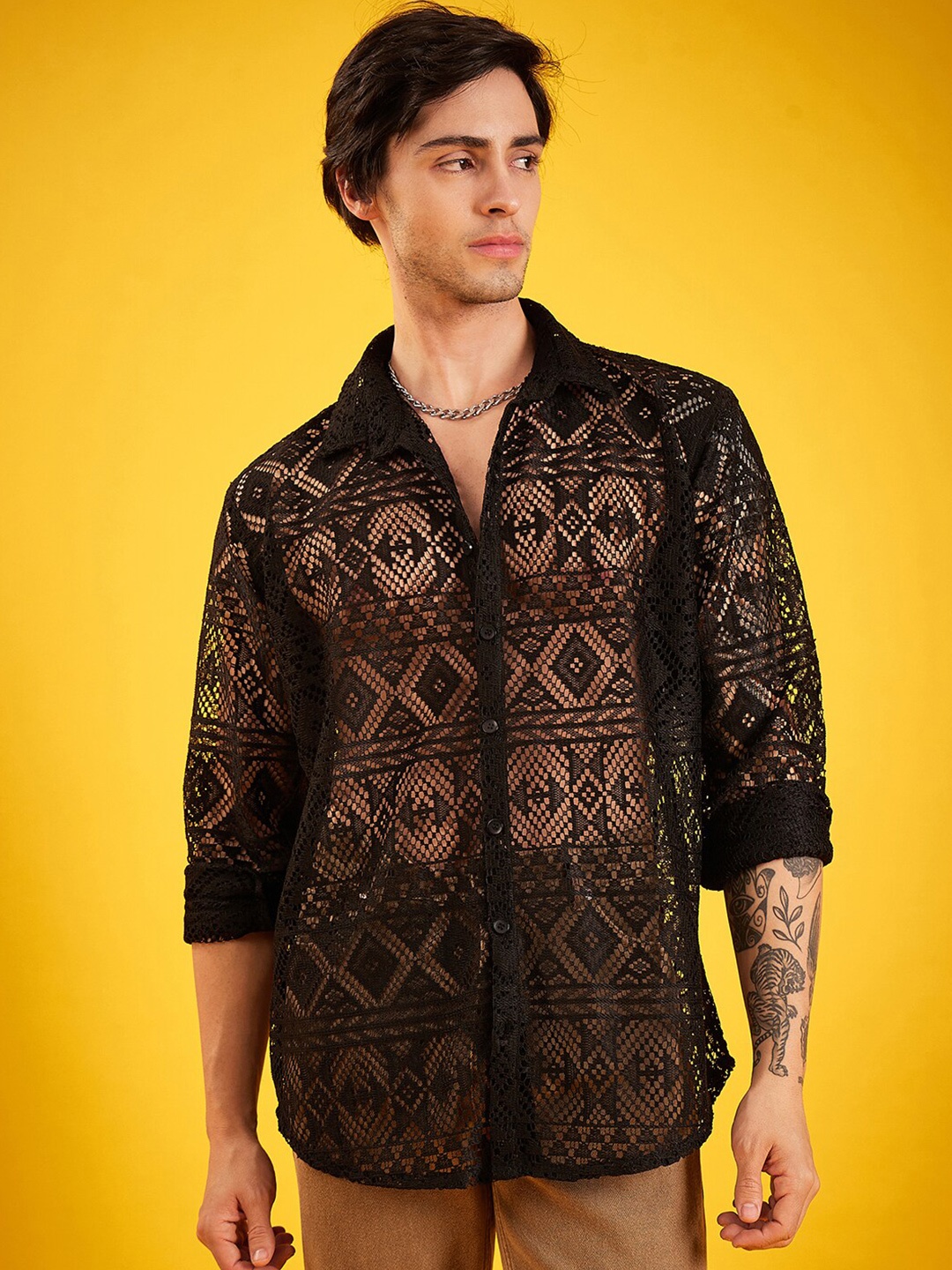 

Kook N Keech Ethnic Motifs Printed Oversized Casual Shirt, Black