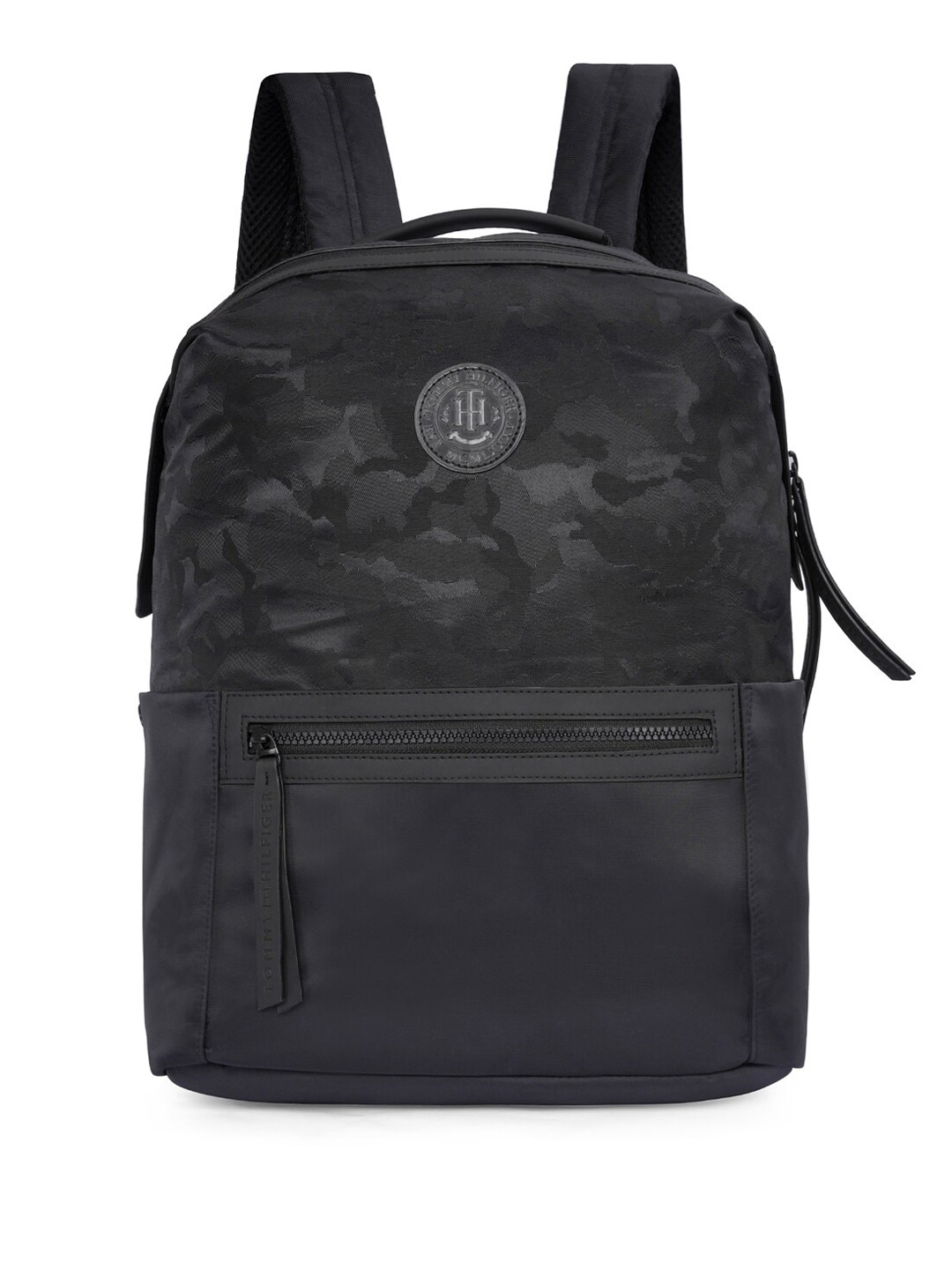 

Tommy Hilfiger Unisex Camouflage Printed Backpack, Black