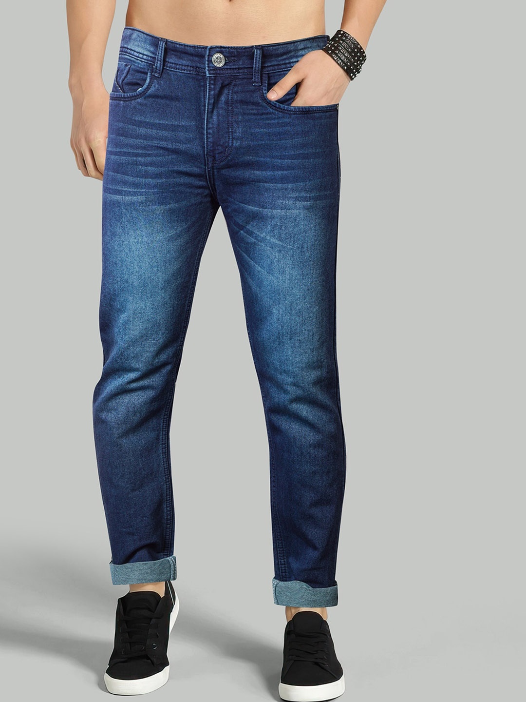 

Jb Just BLACK Men Urban Slim Fit Light Fade Clean Look Cotton Jeans, Blue