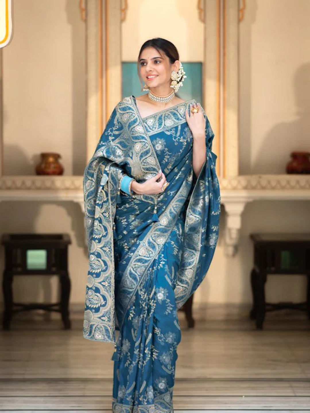 

ALMAARI FASHION Floral Woven Design Zari Pure Silk Kanjeevaram, Blue