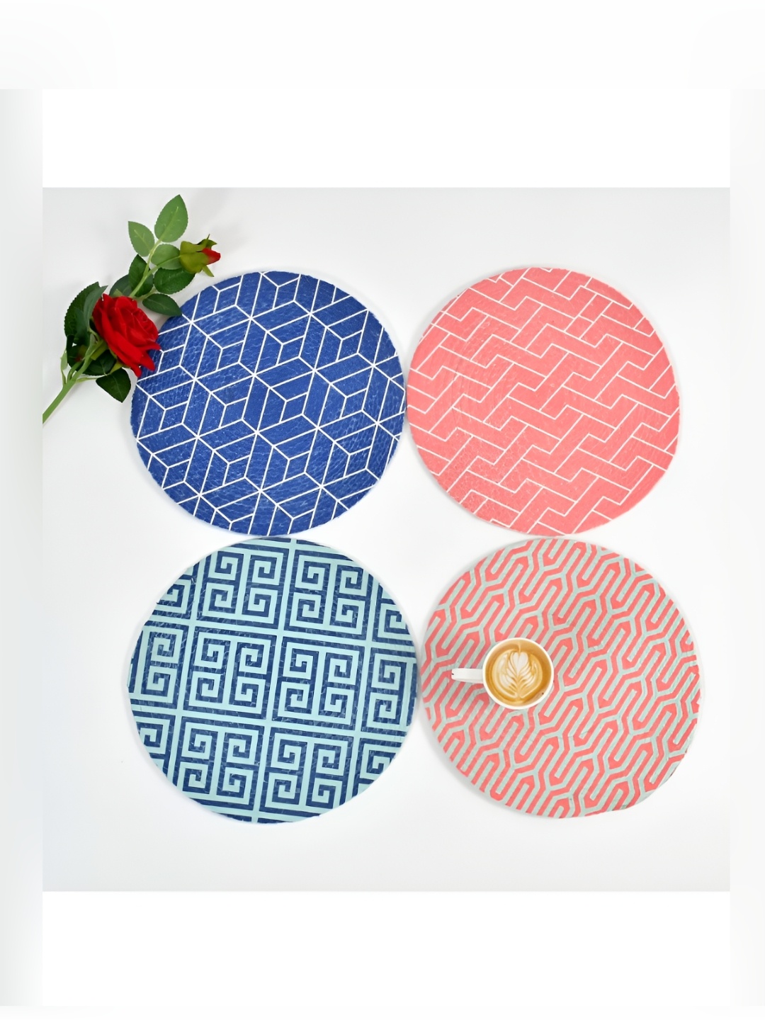 

HOMADORN Blue & Pink 4 Pieces Geometric Round Table Placemats