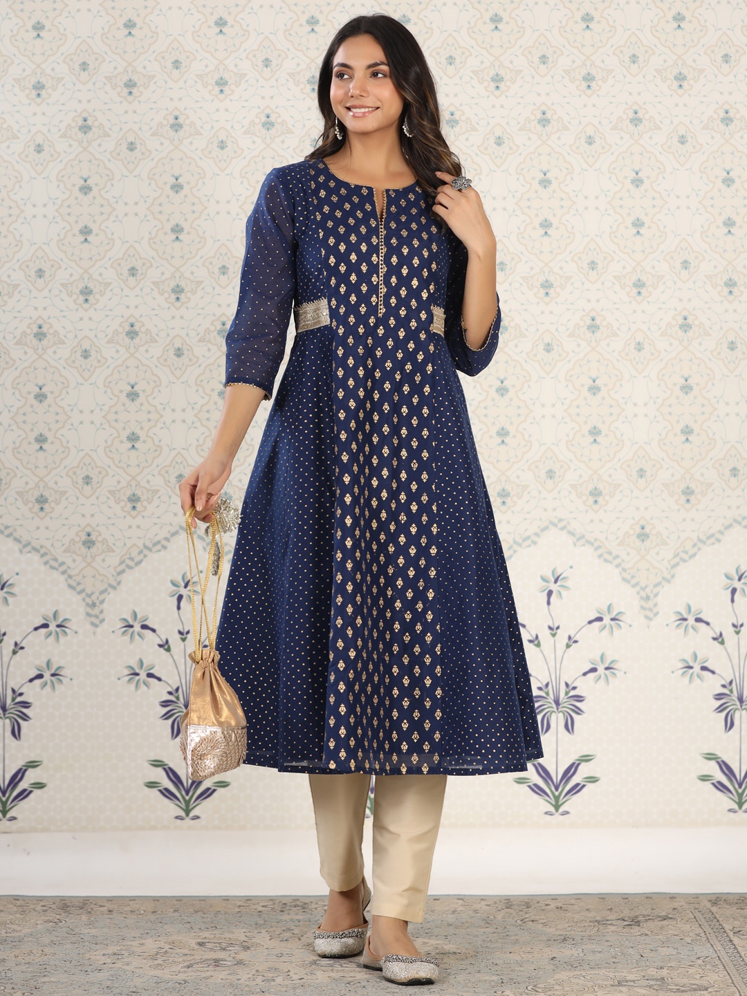 

Ode by House of Pataudi Ethnic Motifs Printed Panelled A-Line Kurta, Navy blue