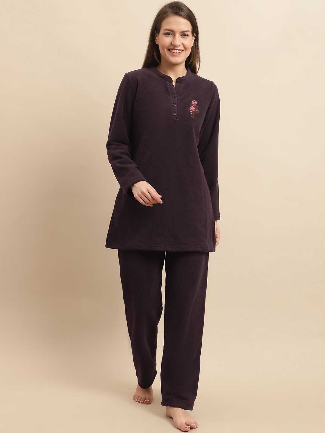 

Aerowarm Floral Printed Mandarin Collar Kurti & Pyjamas, Purple