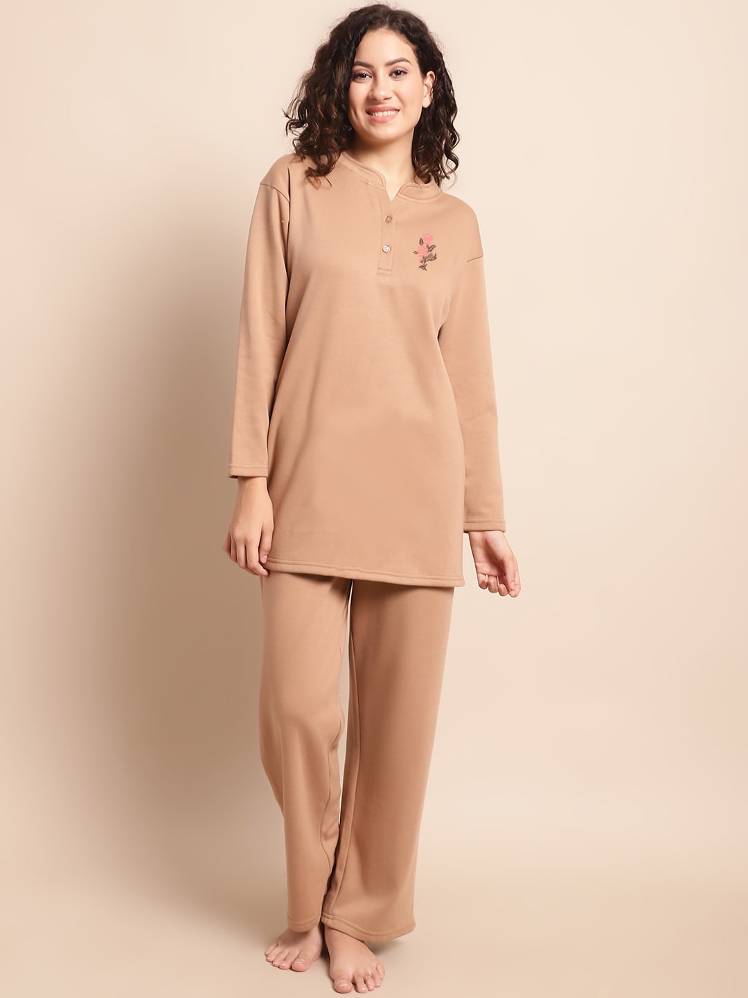 

Aerowarm Floral Printed Mandarin Collar Kurti & Pyjamas, Camel brown