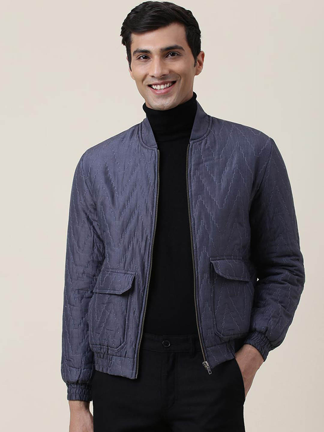 

Fabindia Mock Collar Cotton Silk Quilted Jacket, Blue
