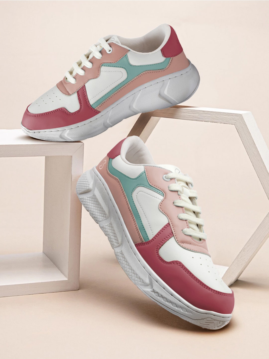 

SOLETHREADS REBEL Women Colourblocked Sneakers, Magenta