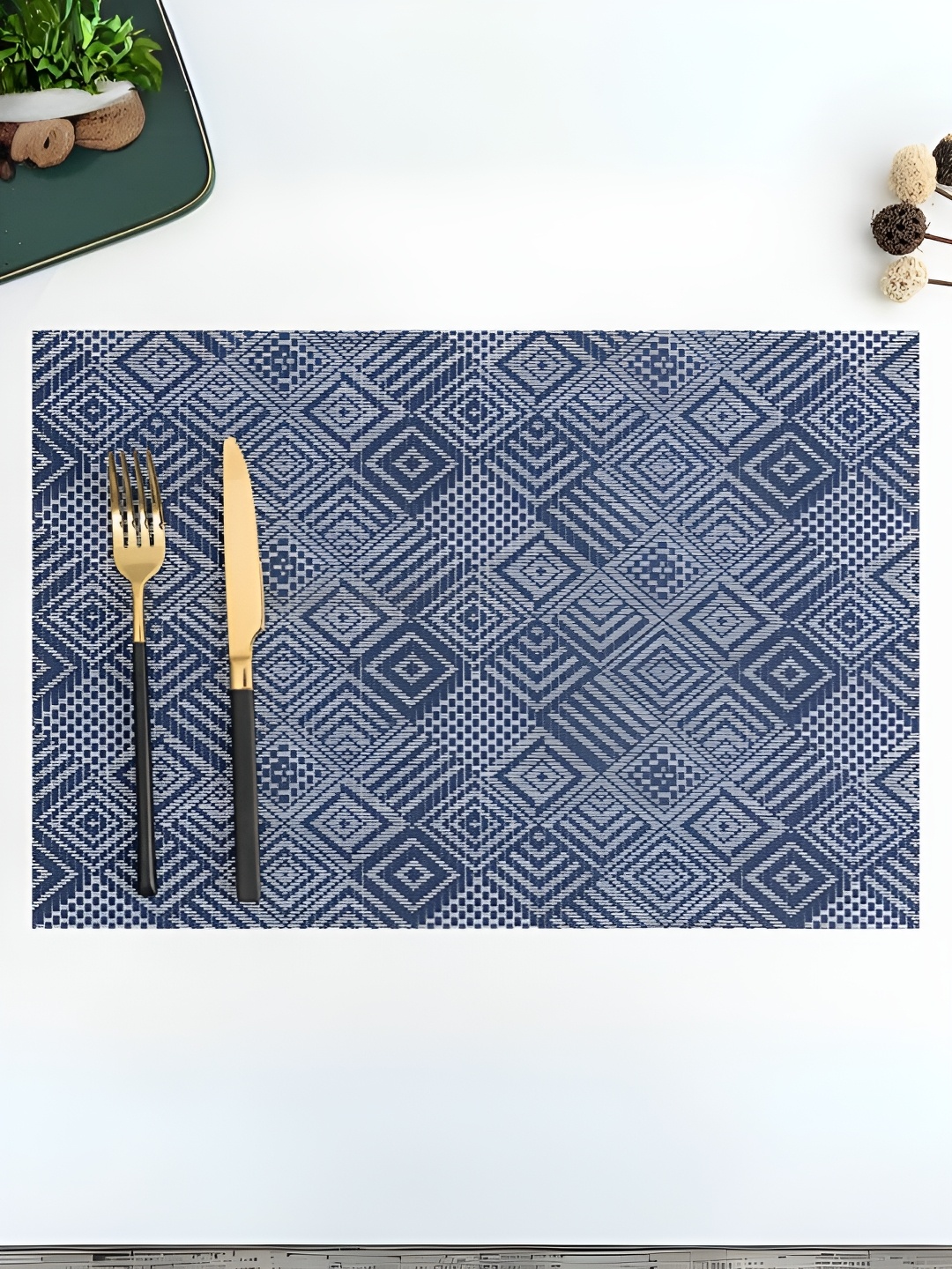 

YELONA Blue & Grey 6 Pieces Geometric Rectangular Table Placemats