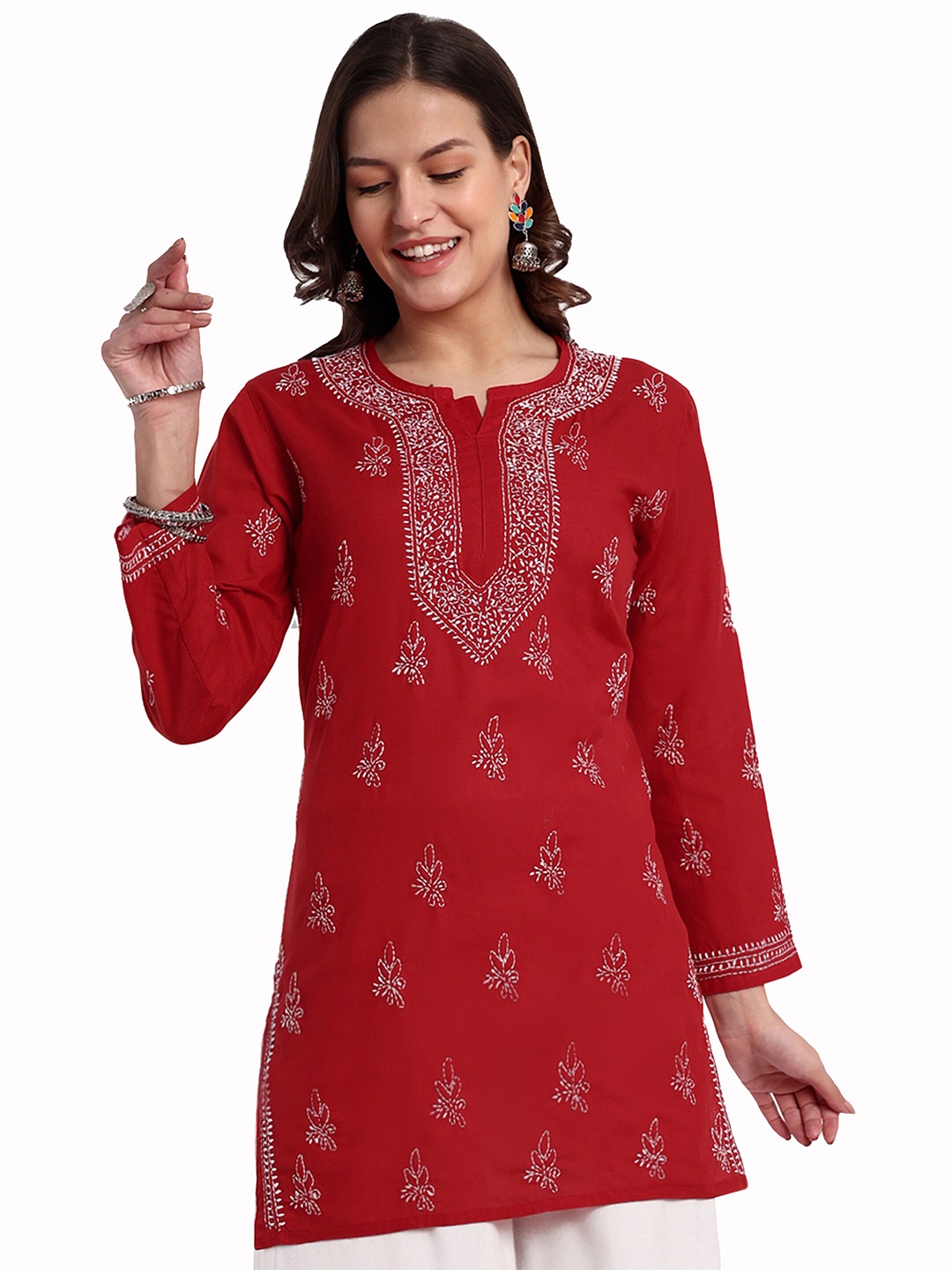 

ADA Ethnic Motifs Embroidered Lucknowi Chikankari Pure Cotton Kurti, Red