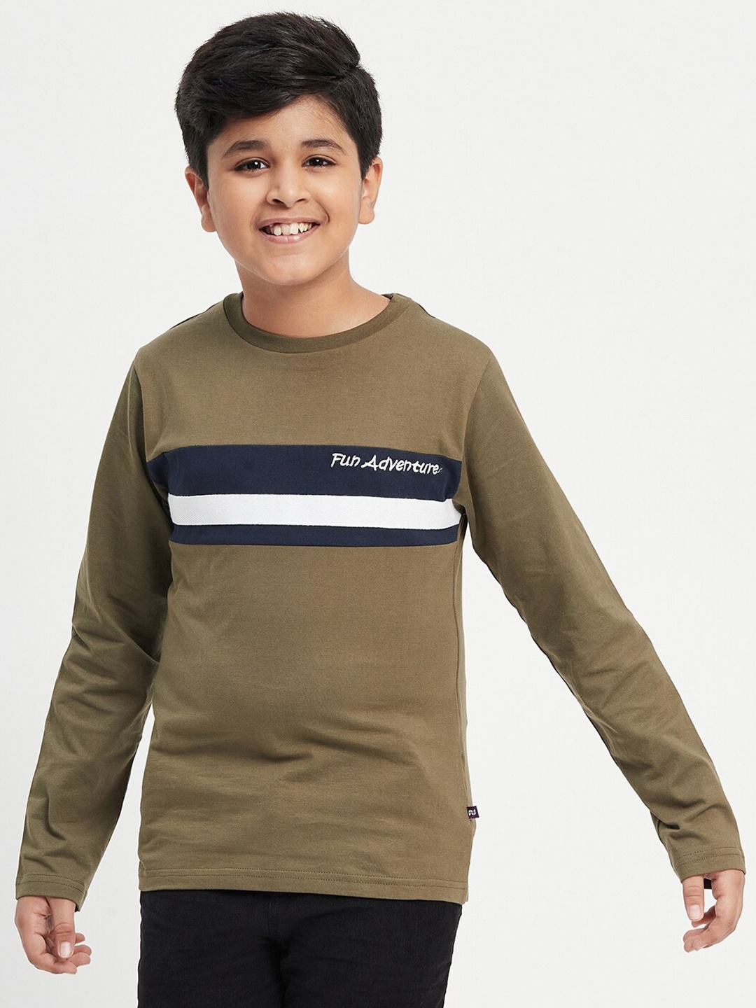 

Purple United Kids Boys Colourblocked Pure Cotton T-shirt, Olive