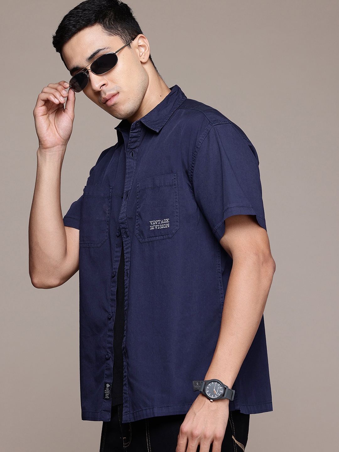 

The Roadster Lifestyle Co. Pure Cotton Relaxed Casual Shirt, Navy blue