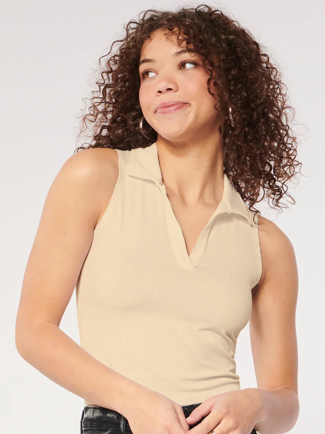 

BAESD Shirt Collar Sleeveless Crop Top, Nude