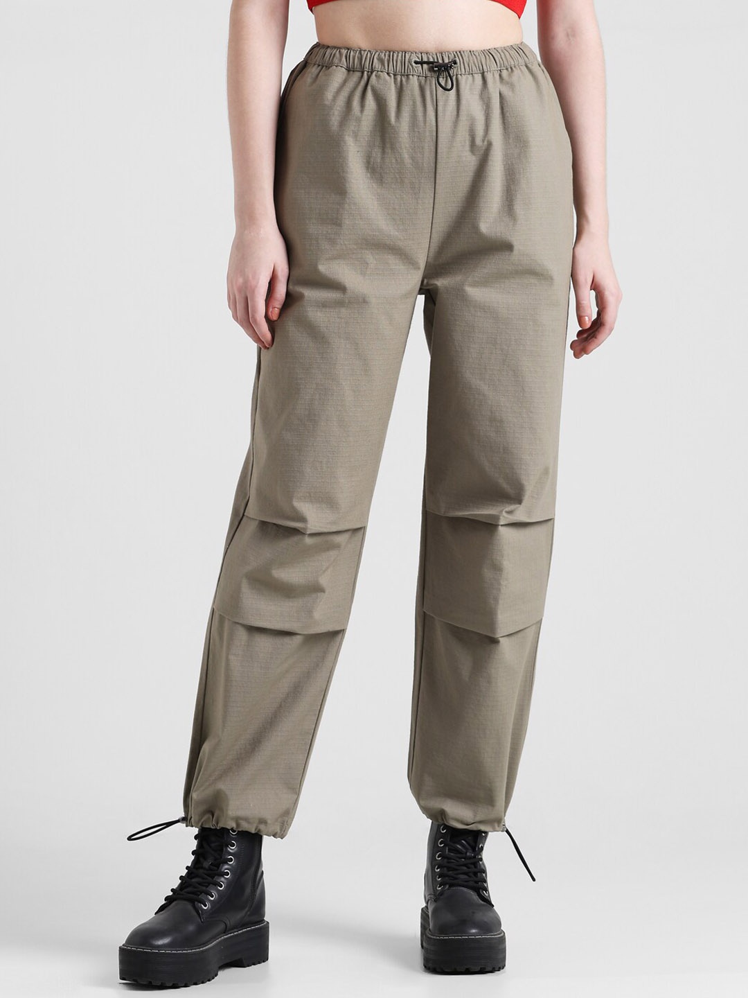 

ONLY Women High-Rise Pure Cotton Parachute Trousers, Grey