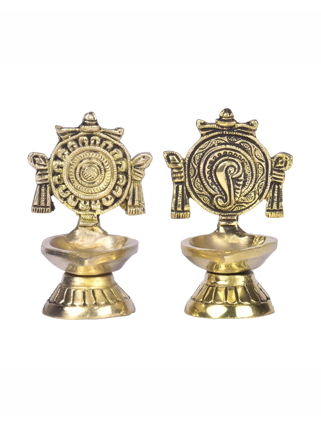 

Bhimonee Decor Aarti 2 Pcs Gold Toned Brass Aarti Shanku Chakra Table Diya Pooja Essentials