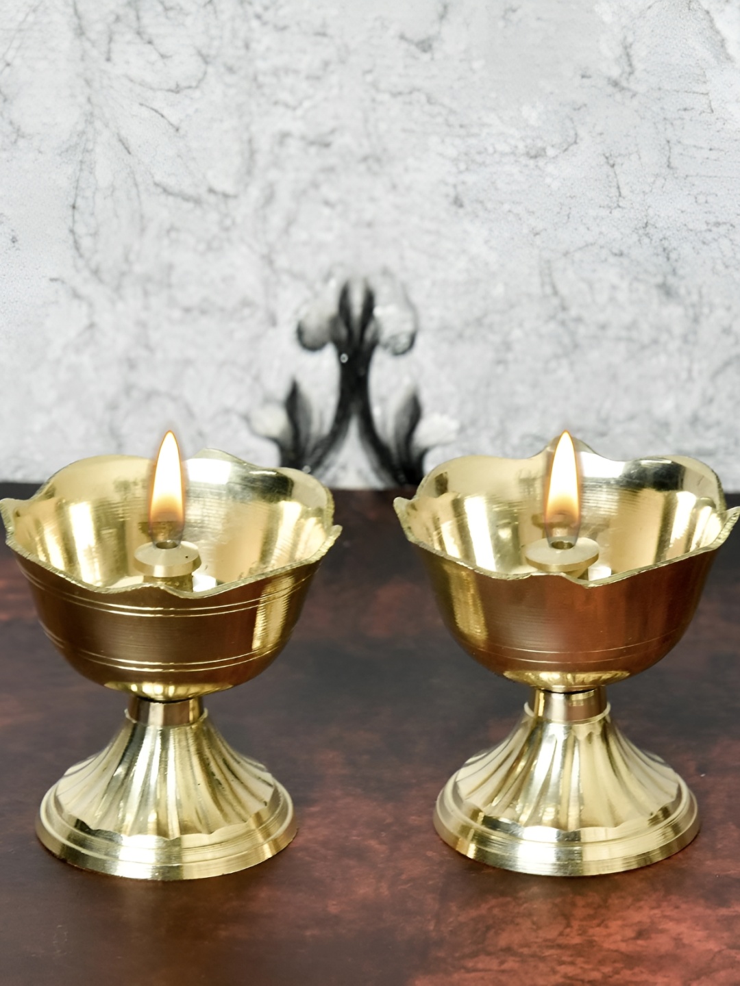 

Bhimonee Decor Gold Toned 2 Pieces Brass Diyas