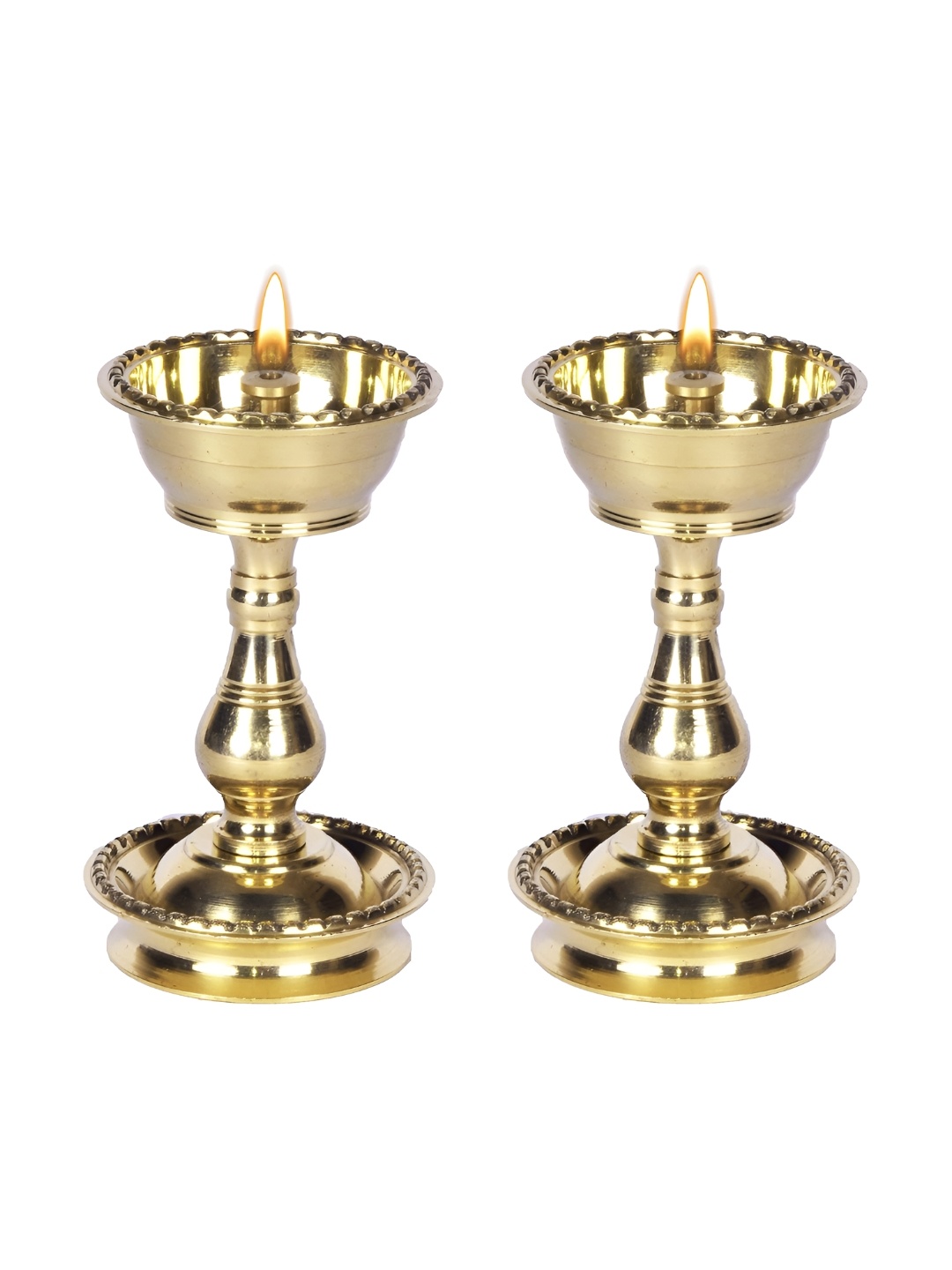 

Bhimonee Decor Aarti Gold Toned 2 Pieces Udupi Diya Pooja Essentials