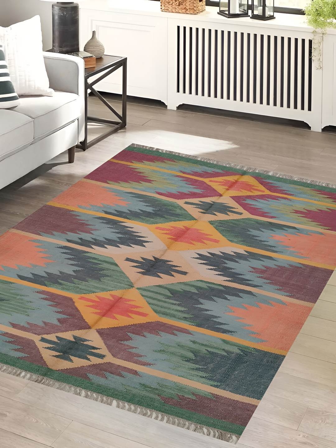 

Budhrajrugs Maroon & Yellow Geometric Wool Jute Rectangle Dhurrie