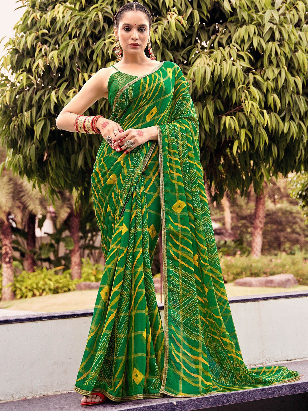 

SANSKAR Green Bandhani Printed Zari Saree