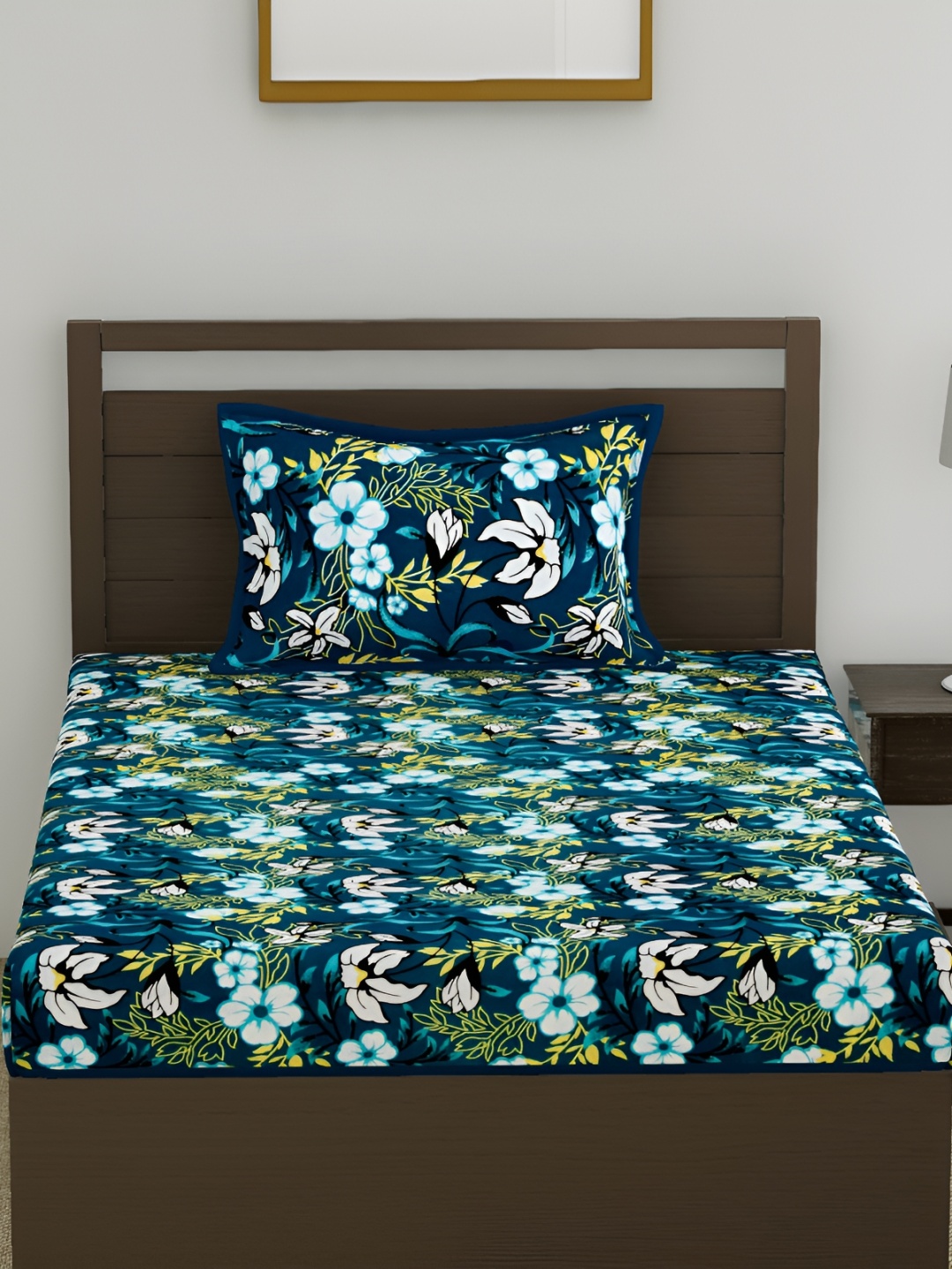 

Homez Sparrow Green & White Floral Cotton 120 TC Single Bedsheet With 1 Pillow Cover
