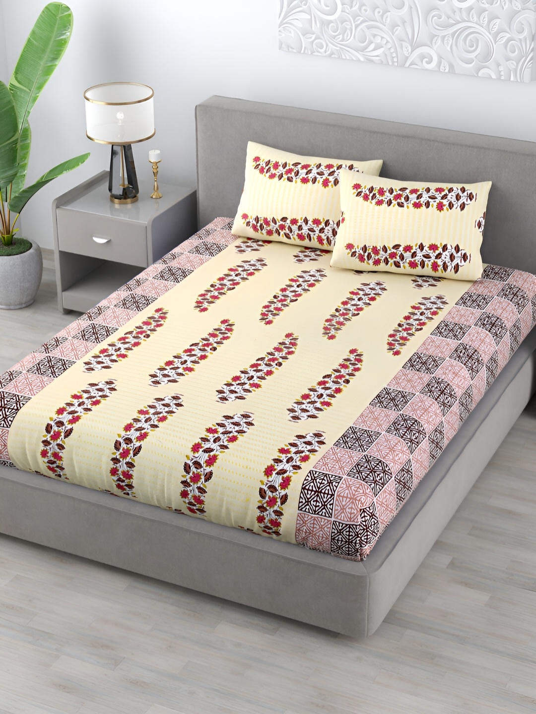 

Homez Sparrow Yellow Ethnic Motifs Cotton 120 TC Queen Bedsheet With 2 Pillow Covers