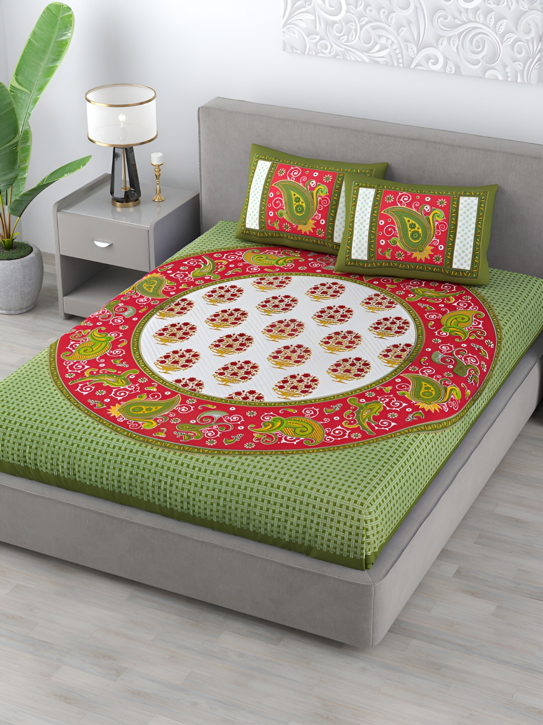 

Homez Sparrow Green Ethnic Motifs Cotton 120 TC Queen Bedsheet With 2 Pillow Covers