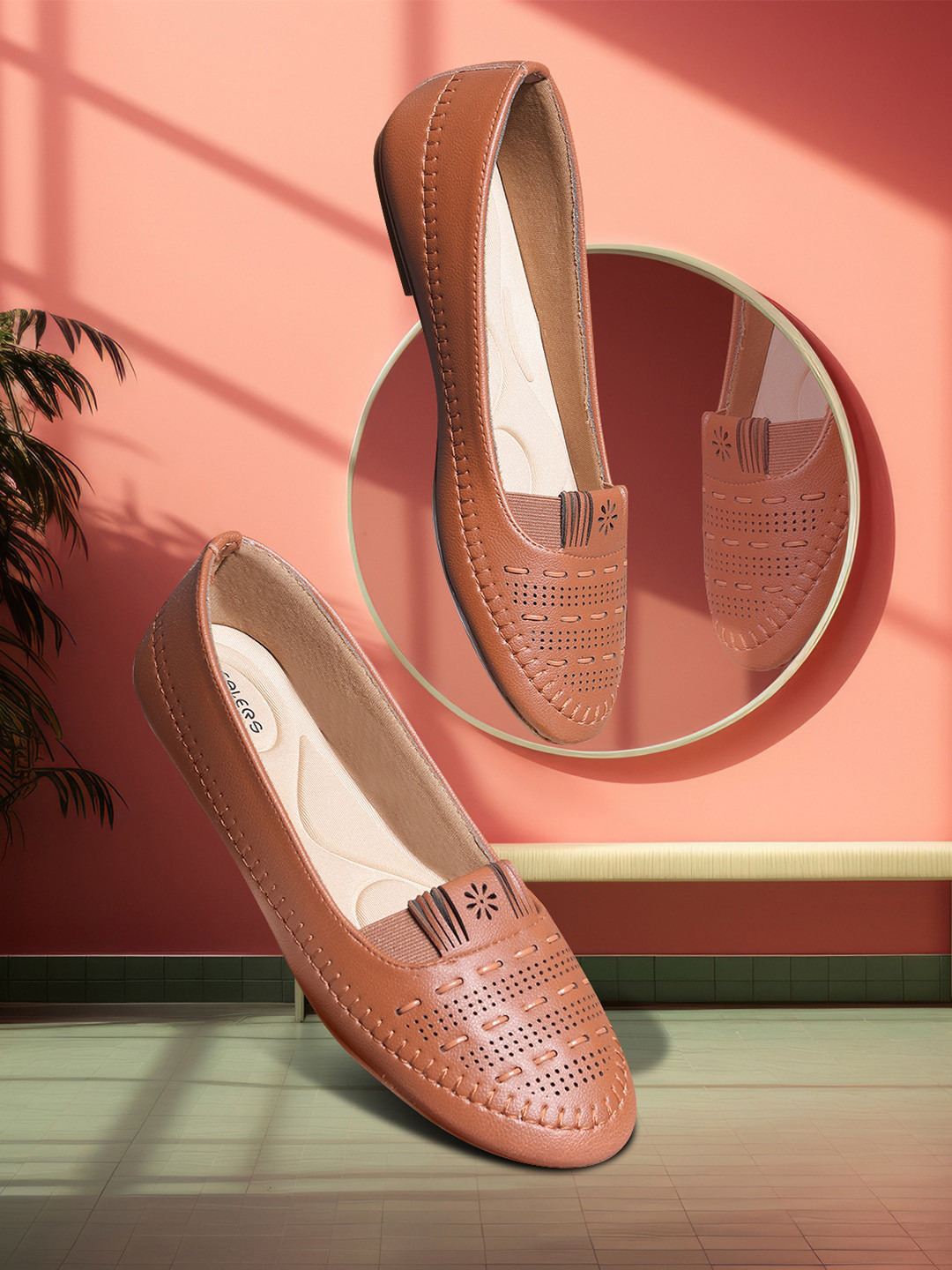

Liberty Women Slip-On Sneakers, Tan