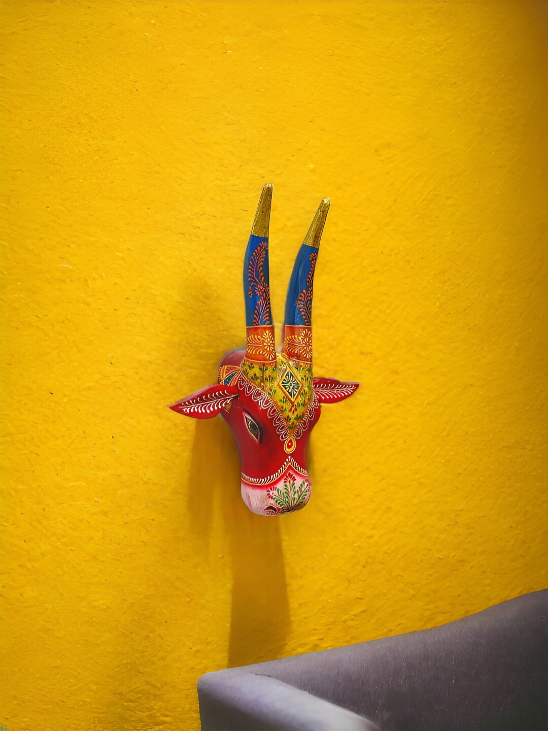 

THE COCOTIER Red & Blue Wooden Animal Heads Wall Decor