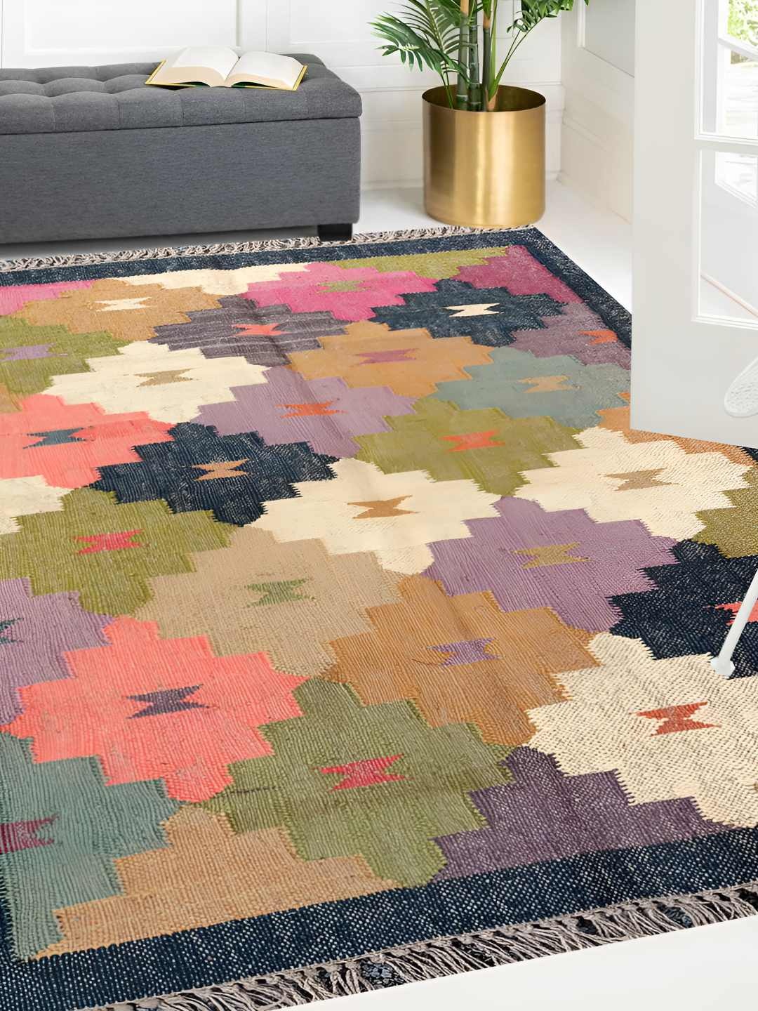 

Budhrajrugs Green & Beige Geometric Reversible Dhurrie