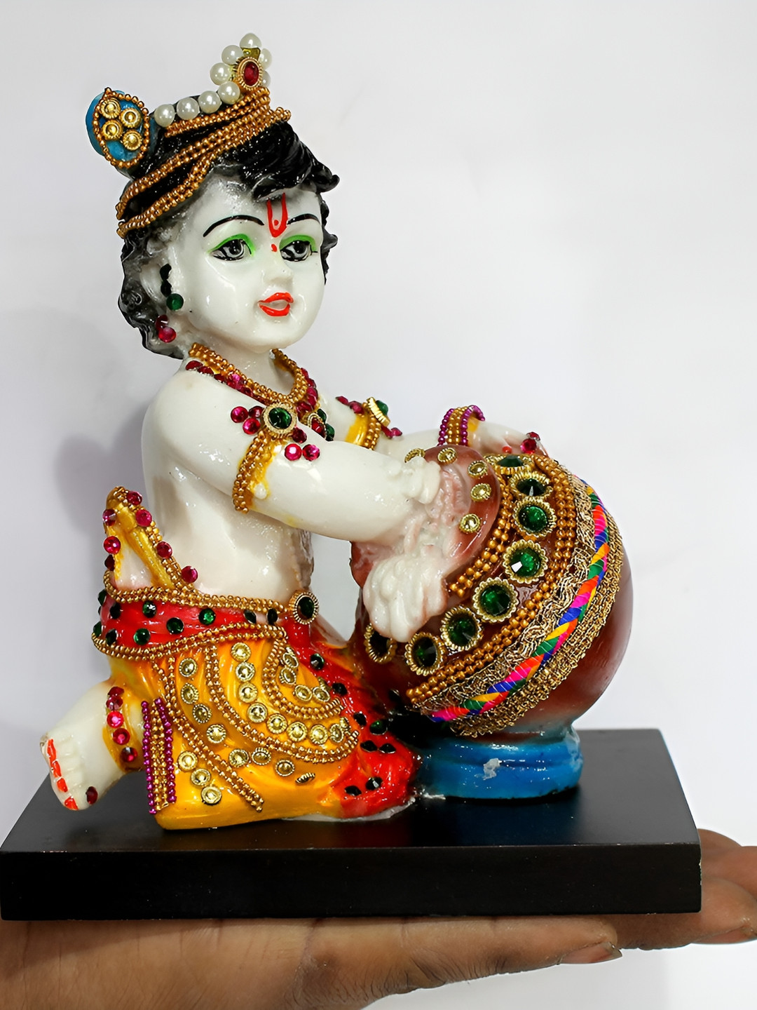 

SANKALAN CREATIONS White & Yellow Lord Krishna Idol Showpiece