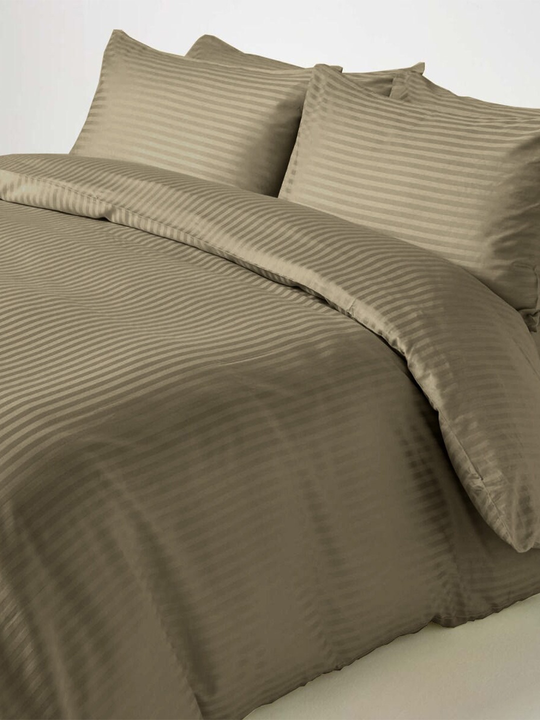 

Aura Bani Taupe Striped 210 TC King Bedsheet with 2 Pillow Covers