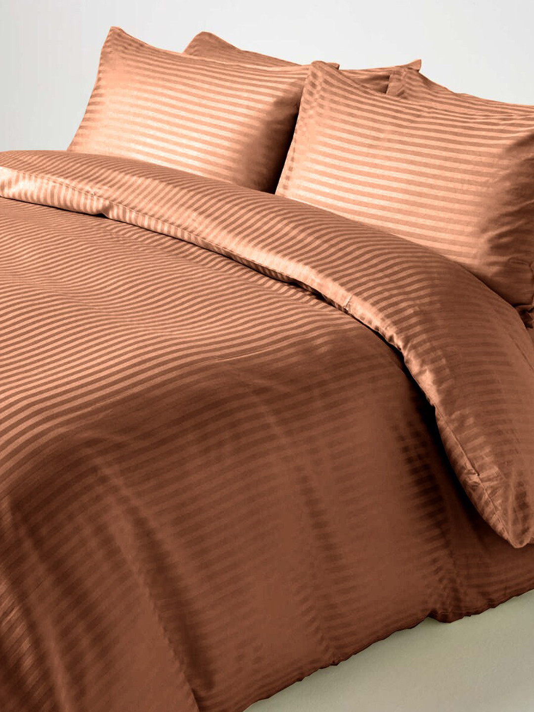 

Aura Bani Brown 210 TC Queen Bedsheet with 2 Pillow Covers