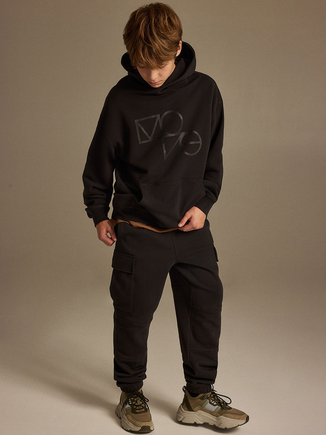 

H&M Boys DryMove Cotton Cargo Joggers, Black