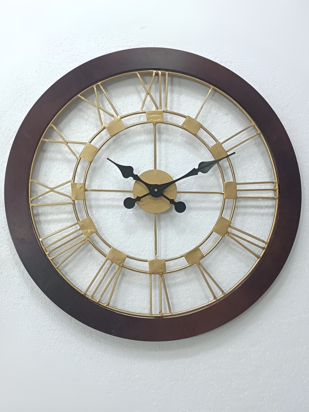 

Ancient Clock Makers Gold Toned & Brown Wooden Traditional Spherical Wall Clock