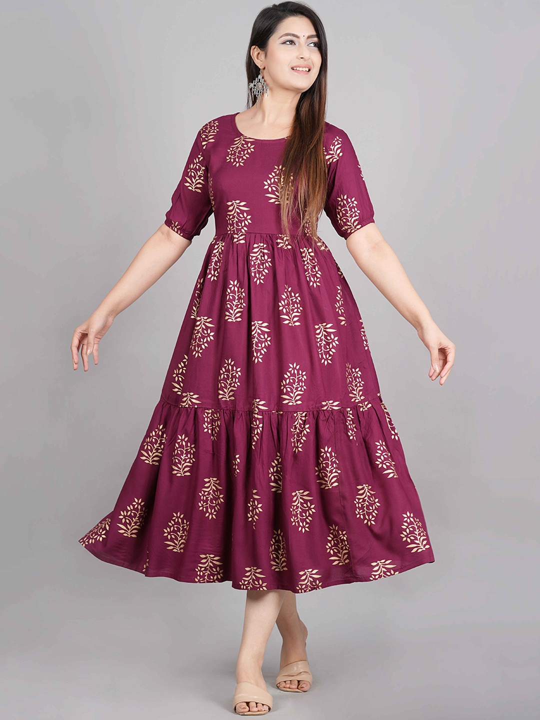 

UNIBLISS Floral Printed Anarkali Kurta, Maroon