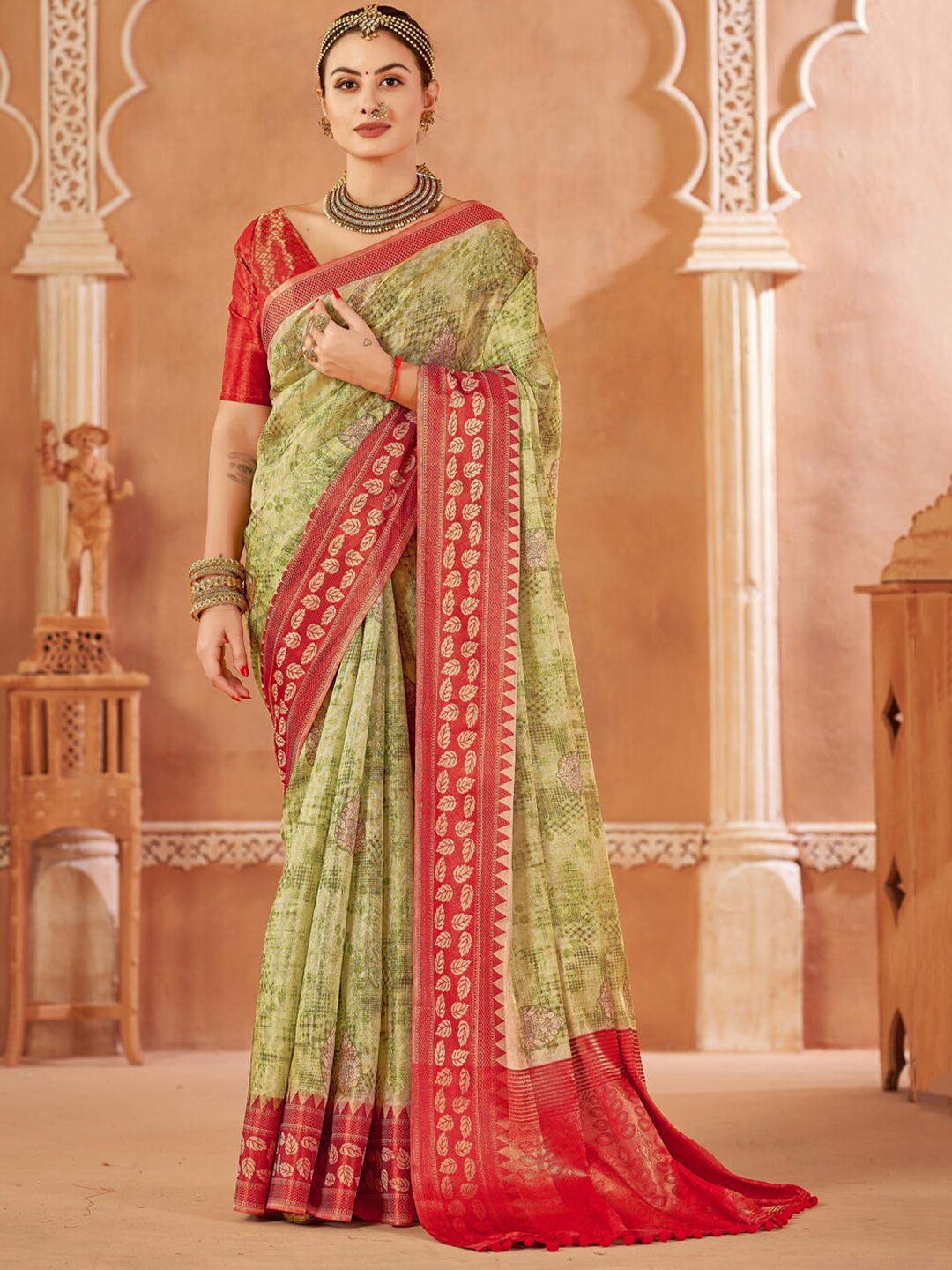 

VILLAGIUS Ethnic Motifs Printed Zari Pure Silk Block Print Saree, Green