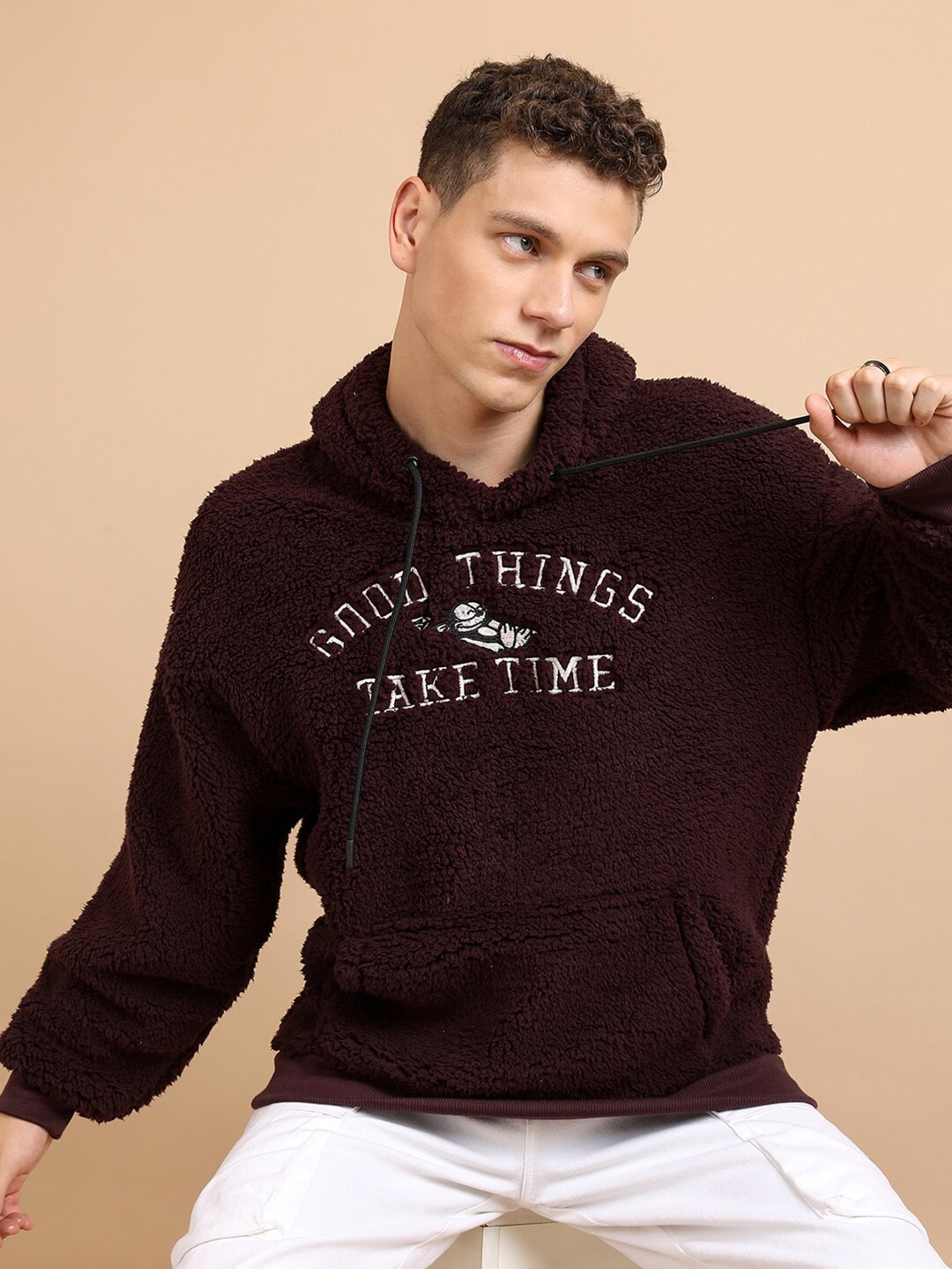 

HIGHLANDER Typography Printed Hooded Neck Drop Shoulder Over Sized Pullover Sweatshirt, Burgundy