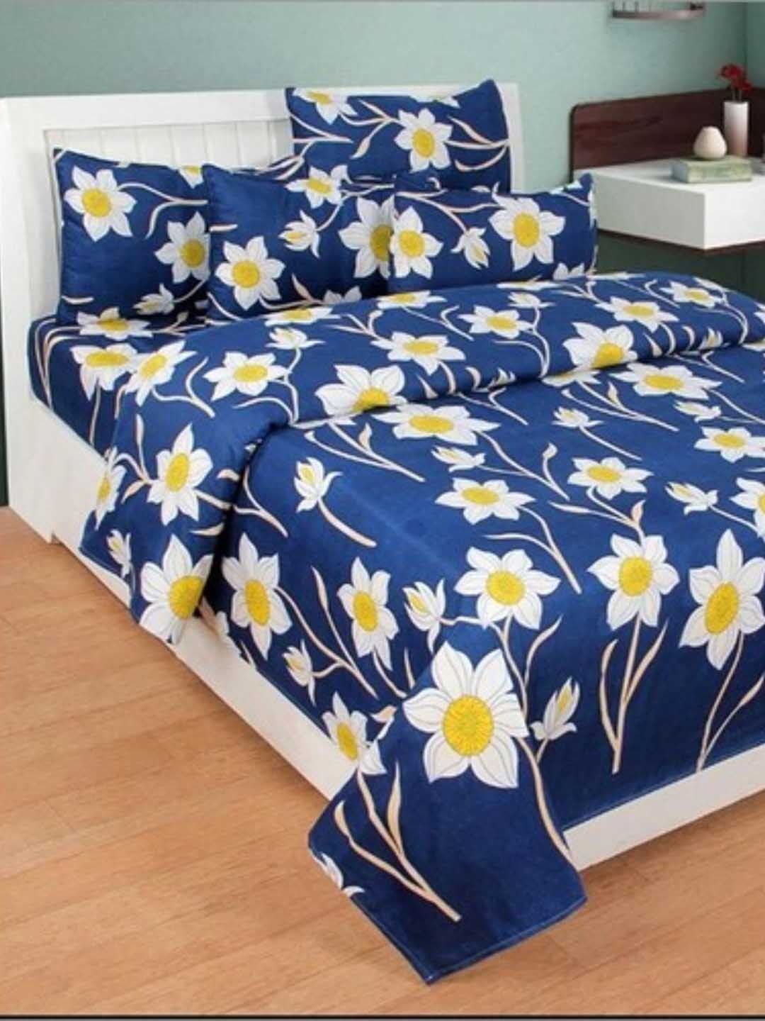 

Supreme Home Collective Blue & White Floral 144 TC Queen Bedsheet with 2 Pillow Covers